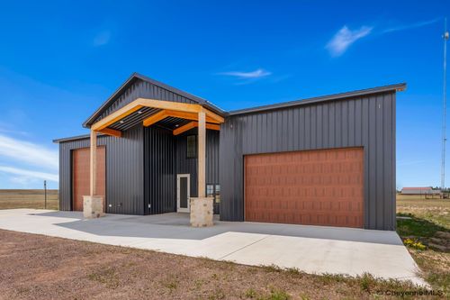 3631 Sky Train Dr, Cheyenne, WY, 82009-8125 | Card Image