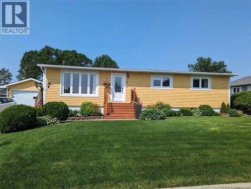 8 Rue Beau Rivage, Richibucto, NB, E4W3W5 | Card Image