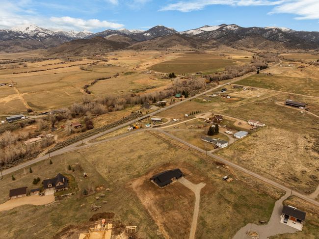 9 Hawks Ct, House other with 3 bedrooms, 3 bathrooms and null parking in Sheridan MT | Image 38