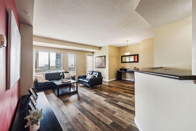 1801 - 1111 6 Ave Sw, Condo with 1 bedrooms, 1 bathrooms and 1 parking in Calgary AB | Image 6