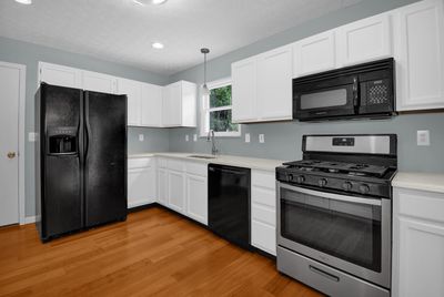 Kitchen | Image 3