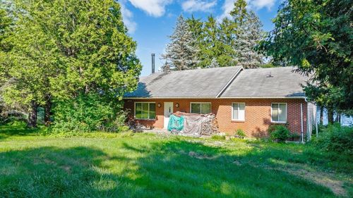 478 Jordan Point Rd, Isle La Motte, VT, 05463-6314 | Card Image