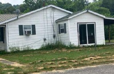 2620 Piqua Street, House other with 3 bedrooms, 1 bathrooms and null parking in Ashland KY | Image 3