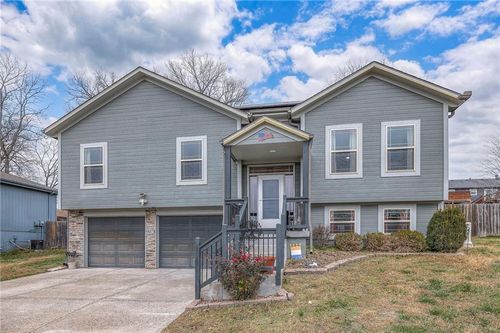 807 Old Stage Road, Pleasant Hill, MO, 64080 | Card Image