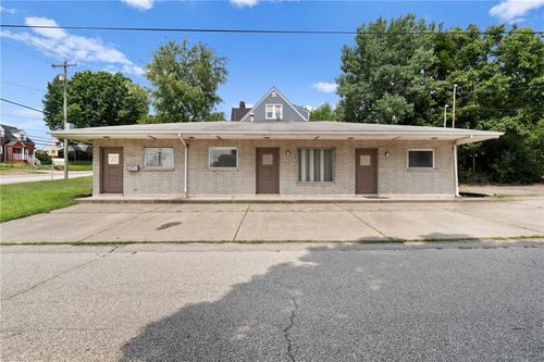 2915 Leechburg Rd, Lower Burrell, PA, 15068-3242 | Card Image