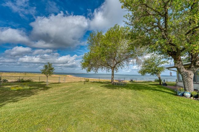 106 Chuckwagon, House other with 3 bedrooms, 3 bathrooms and 4 parking in Burnet TX | Image 7