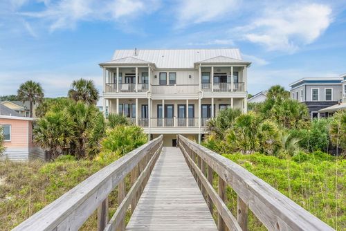 507 W Ashley Ave, Folly Beach, SC, 29439 | Card Image