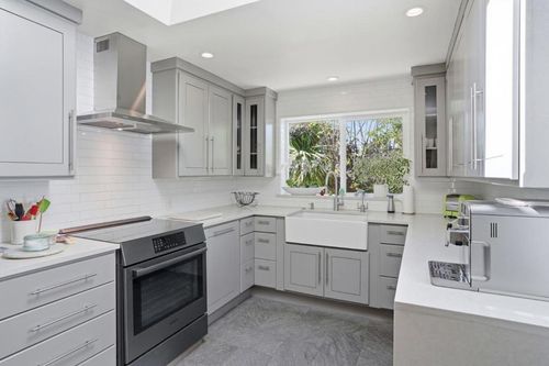 329 Stuart Ave, Pacific Grove, CA, 93950 | Card Image