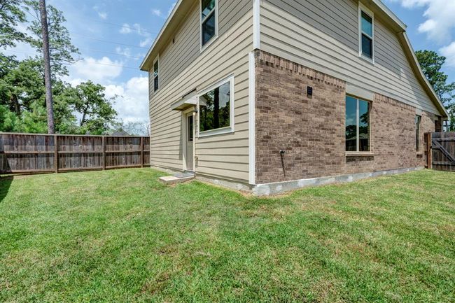 This lot has space for a pool, playscapes and entertaining. | Image 26