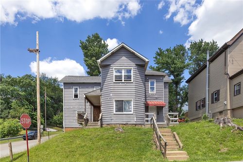 802 Spruce St, Rochester, PA, 15074-1419 | Card Image