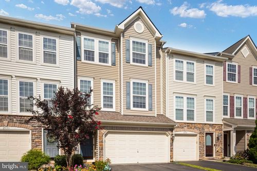 25151 Sweet Myrtle Sq, ALDIE, VA, 20105-5532 | Card Image