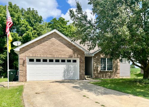 1610 Liberty Way, Hope, IN, 47246-9364 | Card Image