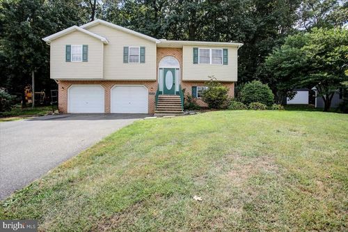 10119 Cardinal Dr, Orrstown, PA, 17244-8600 | Card Image