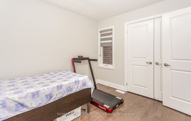 3 Dalbeattie Dr, House attached with 4 bedrooms, 3 bathrooms and 1 parking in Brampton ON | Image 35