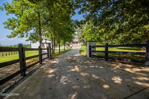 2490 Old Friendship Road, Finger, TN, 38334 | Card Image