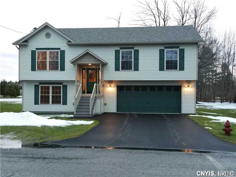 32698 Railroad, Sold in Champion Zoocasa