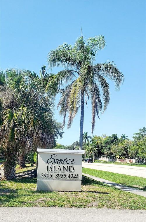 510-3905 N Nob Hill Rd, Sunrise, FL, 33351-5865 | Card Image
