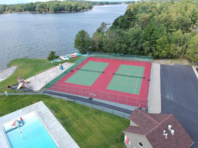 Drone / aerial view with a water view | Image 4