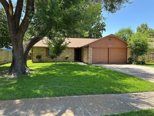 917 Cherrywood Trl, Mesquite, TX, 75149-5402 | Card Image