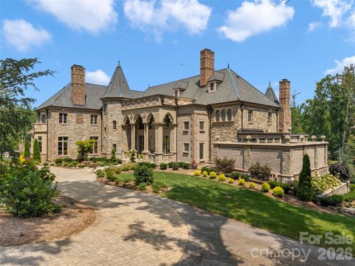 9 Brooklawn Chase, Asheville, NC, 28803-3031 | Card Image
