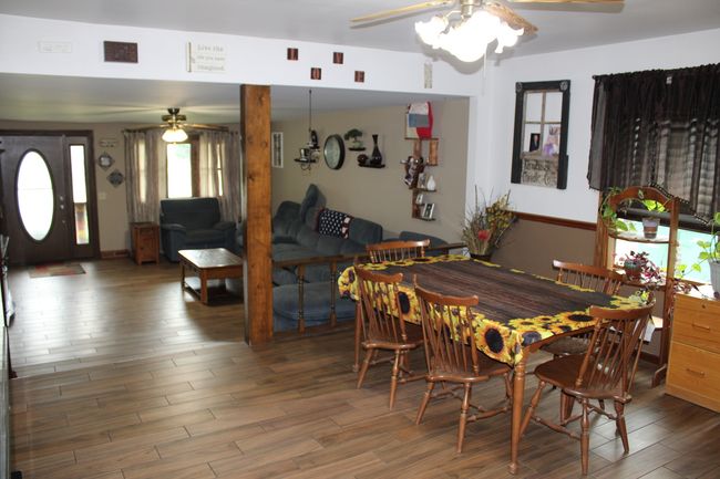 907 N Eddy St, House other with 3 bedrooms, 2 bathrooms and 6 parking in Sandwich IL | Image 7