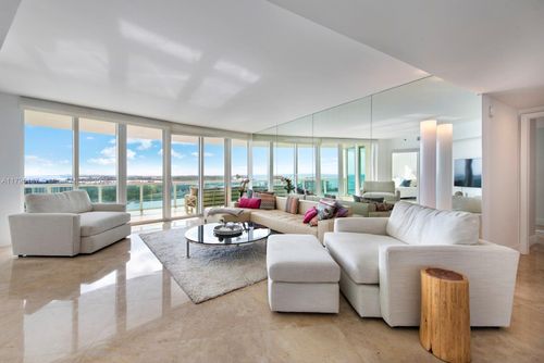apt-1903-1000 S Pointe Dr, Miami Beach, FL, 33139-7392 | Card Image
