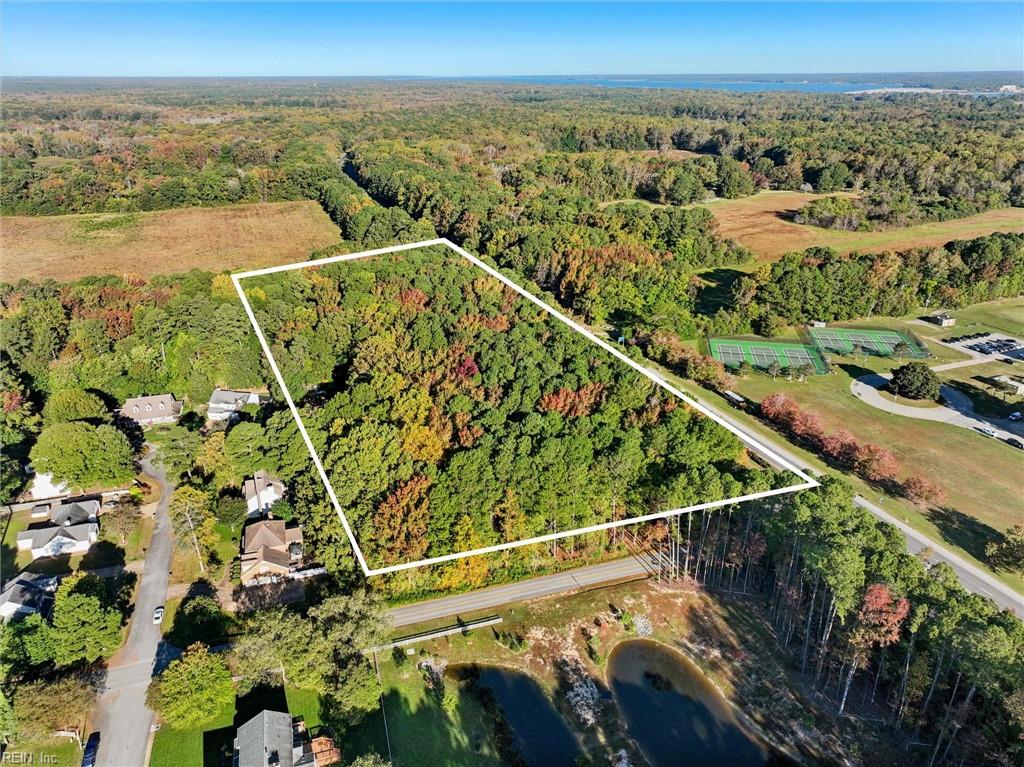 9301 George Washington Mem Hwy, Yorktown, VA 23692