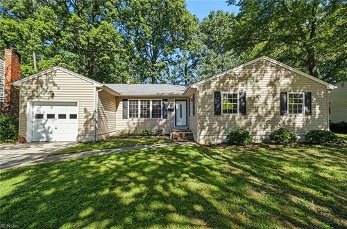 717 Keppel Dr, Newport News, VA, 23608-1938 | Card Image