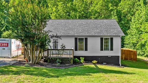 215 Midbrook Run, Lexington, NC, 27295-5616 | Card Image