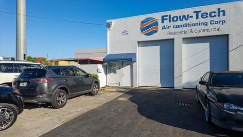7021 Sw 13th Ter, MIAMI, FL, 33144-5410 | Card Image