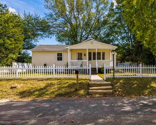 24 N 12th St Street, Villas, NJ, 08251 | Card Image