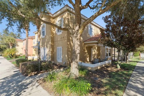 8572 Bay Lilly Loop, KISSIMMEE, FL, 34747-3024 | Card Image