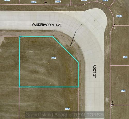 590 Root St, Grand Island, NE, 68801-7405 | Card Image
