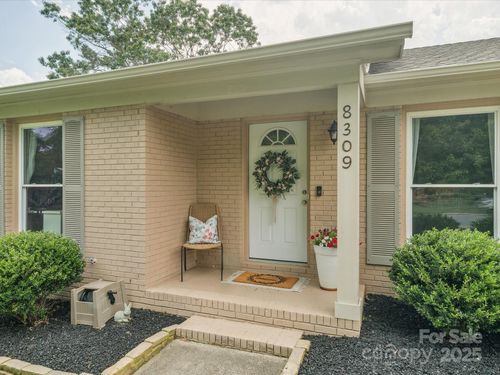 8309 Wynnview Rd, Indian Trail, NC, 28079-8657 | Card Image
