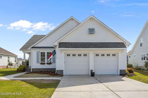 1726 Olde Farm Rd, Morehead City, NC, 28557-3921 | Card Image