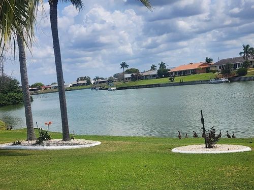 1405 Jacobson Cir, SUN CITY CENTER, FL, 33573-5252 | Card Image