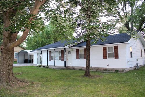 404 Slenker, Liberal, MO, 64762-9110 | Card Image