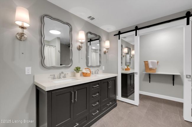923 Mary St, House other with 3 bedrooms, 1 bathrooms and null parking in Louisville KY | Image 35