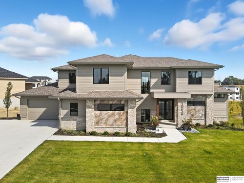 20638 Laurel Ave, Elkhorn, NE, 68022-1192 | Card Image