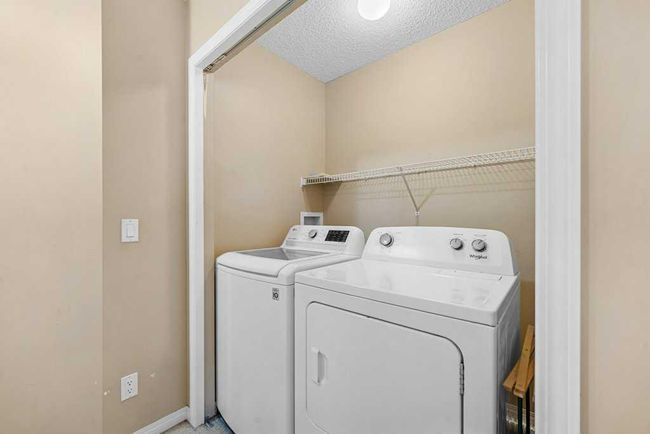 193 Luxstone Way Sw, Home with 3 bedrooms, 3 bathrooms and 2 parking in Airdrie AB | Image 31