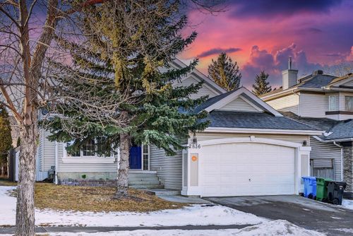 2836 Douglasdale Blvd Se, Calgary, AB, T2Z2H9 | Card Image