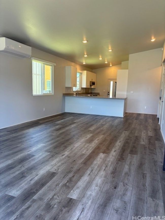 91-1816 Kohanahana Loop, House other with 3 bedrooms, 2 bathrooms and 2 parking in Ewa Beach HI | Image 5