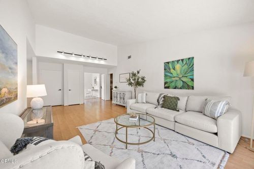41045 Village 41, Camarillo, CA, 93012-5671 | Card Image