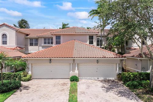 1382 Harbor Vw W, Hollywood, FL, 33019-5053 | Card Image