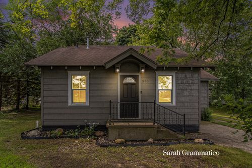 531 Avenue A, Springfield, MI, 49037-7832 | Card Image