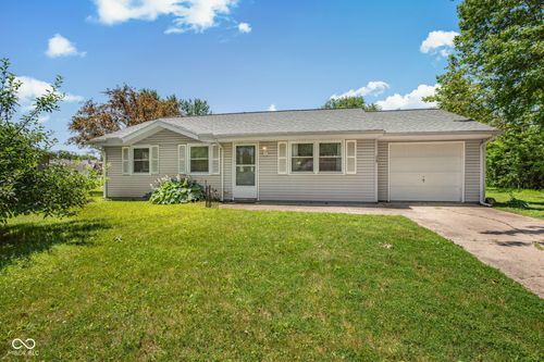 113 Chateau Ct, Kokomo, IN, 46902-5916 | Card Image