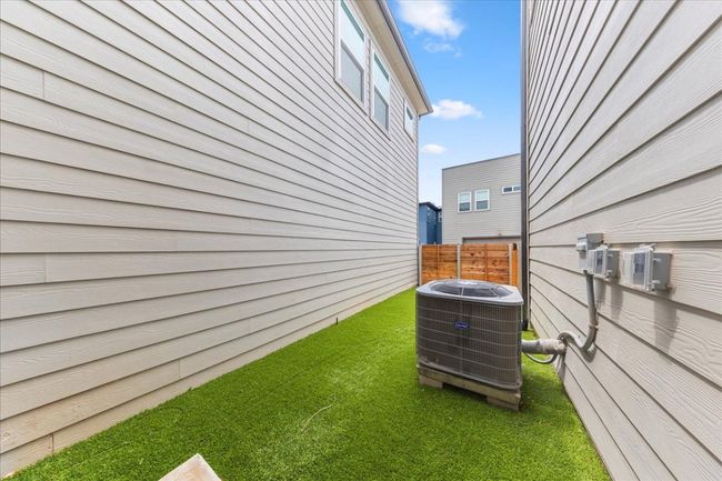 View of yard with central AC | Image 32