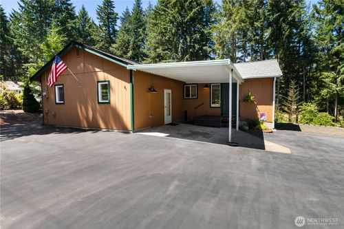 81 E Dunoon Pl, Shelton, WA, 98584-9619 | Card Image