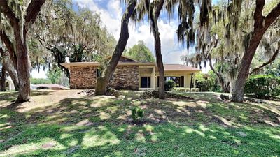 1229 Palmetto Circle, House other with 3 bedrooms, 2 bathrooms and null parking in Eustis FL | Image 1