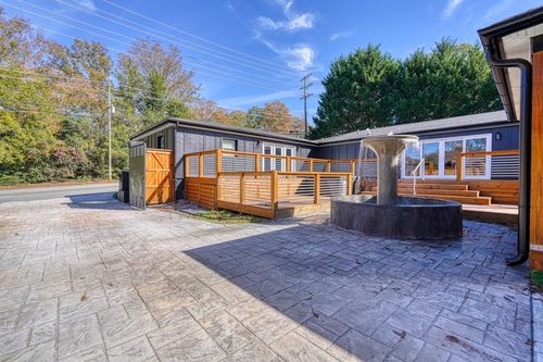 825 N Franklin Rd, Greenville, SC, 29617 | Card Image